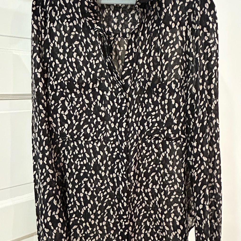 Cloth & Stone Black and Beige Long Sleeve Buttoned Blouse